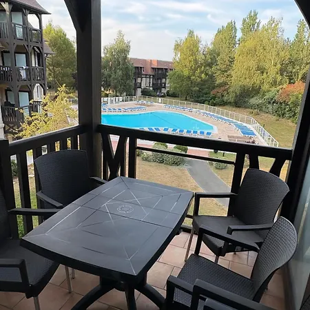 Du Golf - Piscine - 6 Personnes Apartment